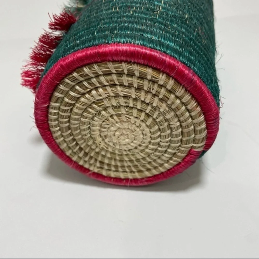 African Woven vase container green made in Rwanda